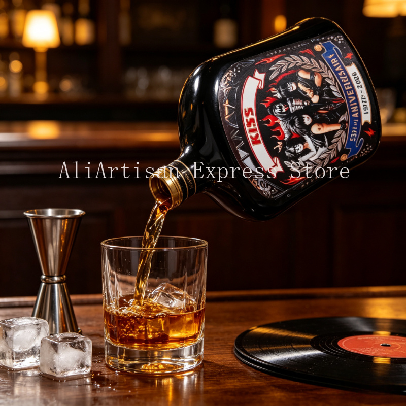 Decanter per Whiskey Ispirato  - Vintage Collectible Liquor Bottles recensione e prezzo