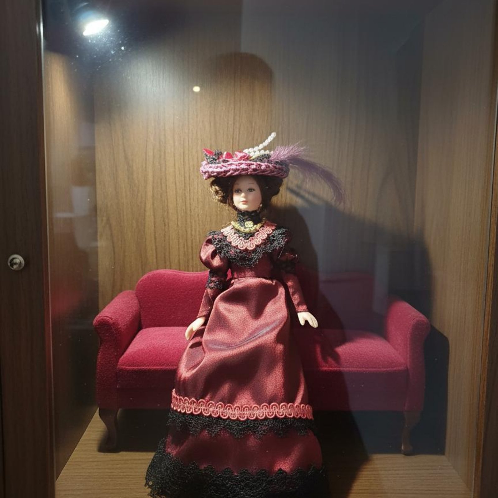 Bambola in Porcellana Vittoria - Vintage Collectible Porcelain Dolls recensione e prezzo