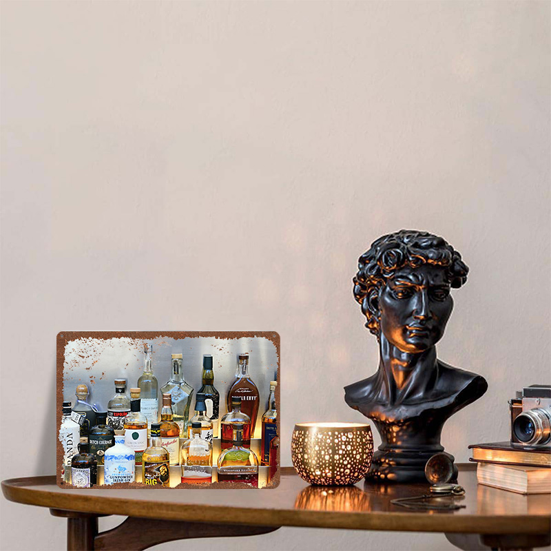 Collezione di bottiglie di liq - Vintage Collectible Liquor Bottles recensione e prezzo