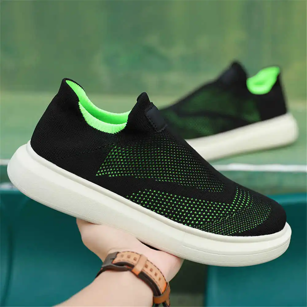 Calze con plateau scarpe marro - Most Expensive Vintage Collection recensione e prezzo